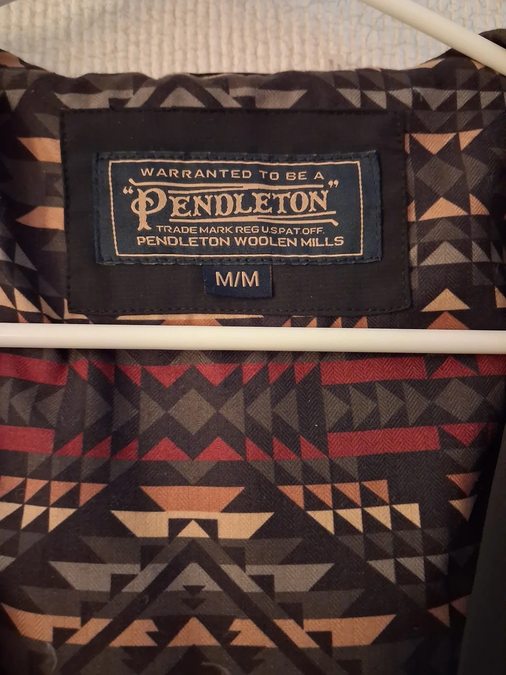 Pendelton Women's Hooded Rain Black With Aztec Print Sz M